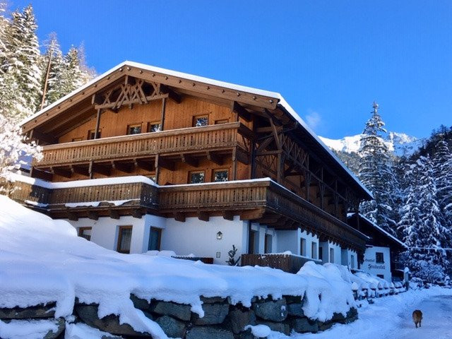 Niederthai酒店住宿-Hotel Gasthof Stuibenfall