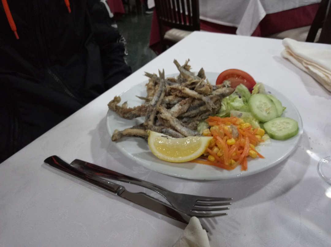 户撒细嘴松鸡酒店主图