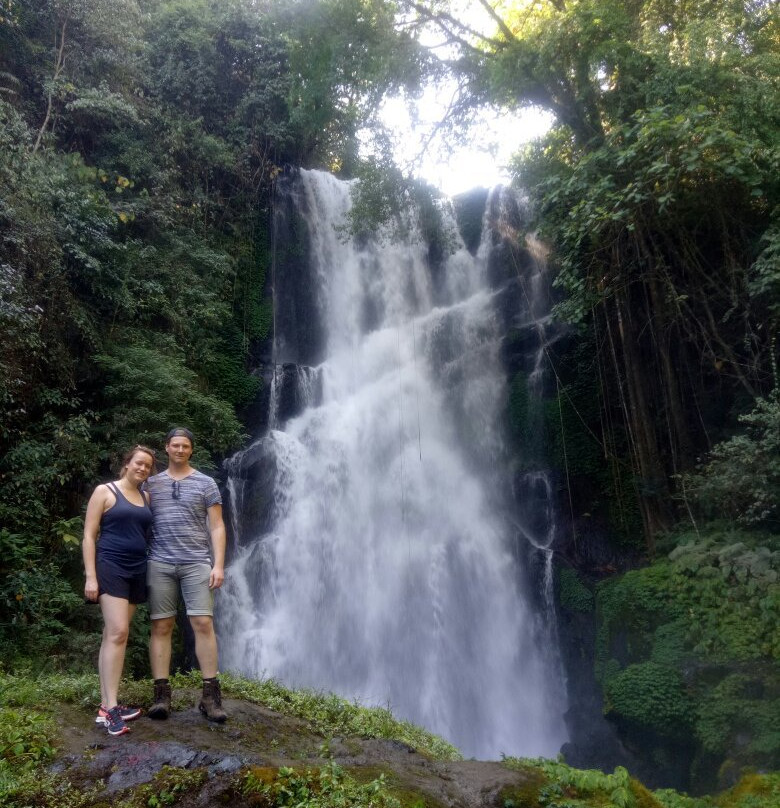Cemara Waterfall景点图片