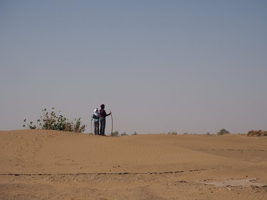 Caravane Desert Et Montagne-扎古拉必去景点