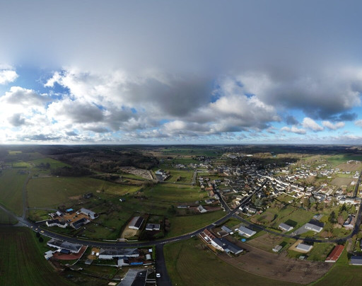 Vernoil-le-Fourrier旅游攻略图片