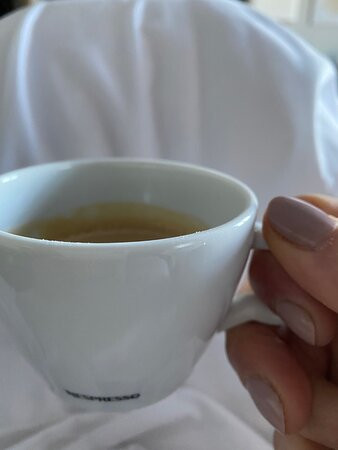 泰勒博恩因佩里亚套房酒店主图