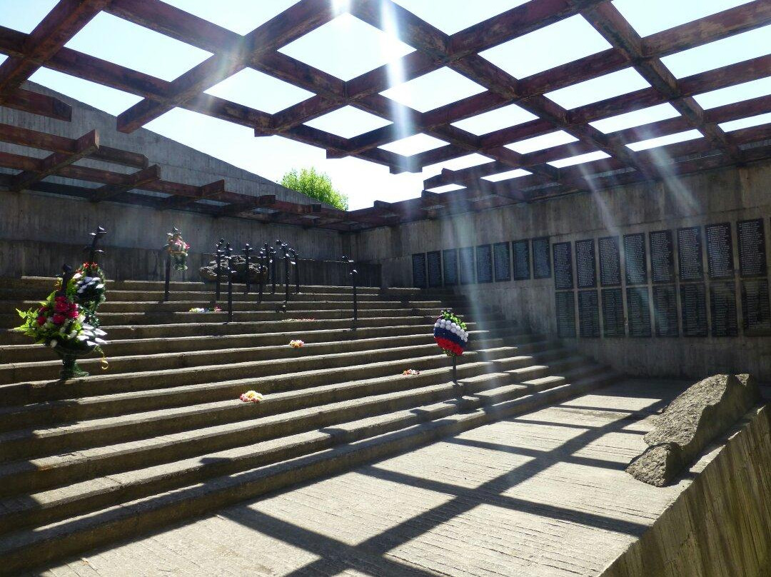 Stalag 342 Memorial Complex景点图片