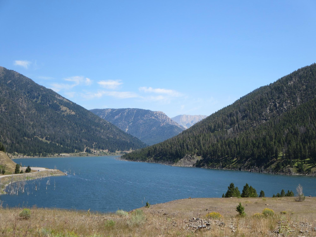 Earthquake Lake景点图片