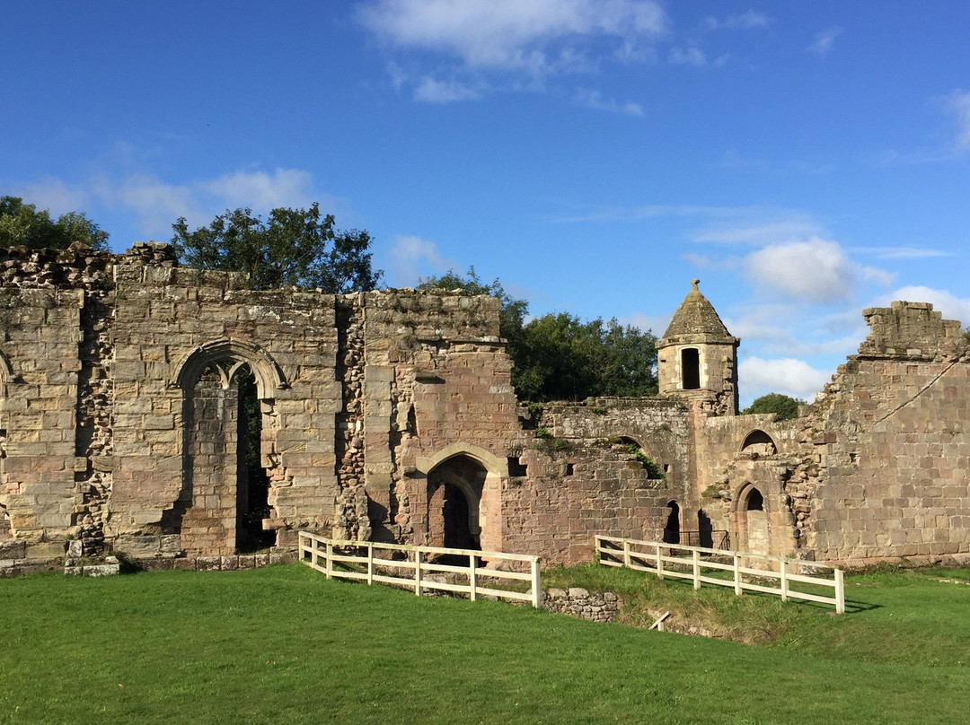 Spofforth Castle景点图片