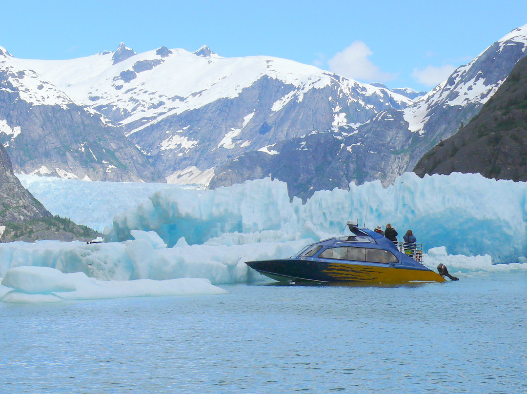 Alaska Charters and Adventures景点图片