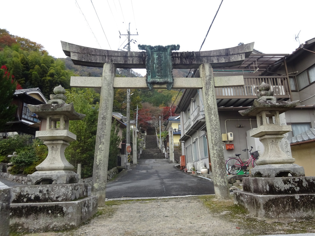 Kannabi Shrine景点图片