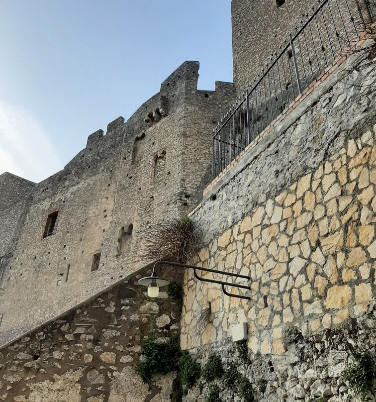 Castello Medioevale di Itri景点图片