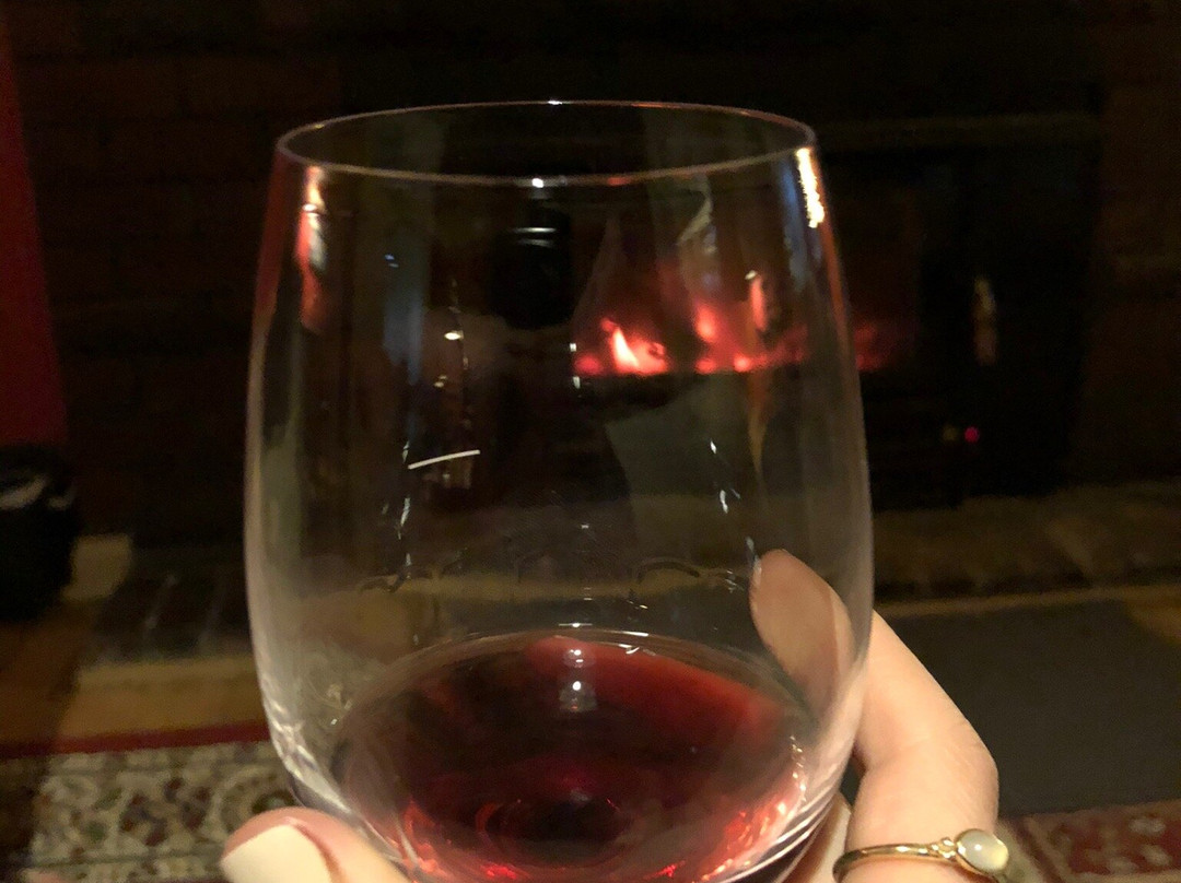 The National Park Hotel主图