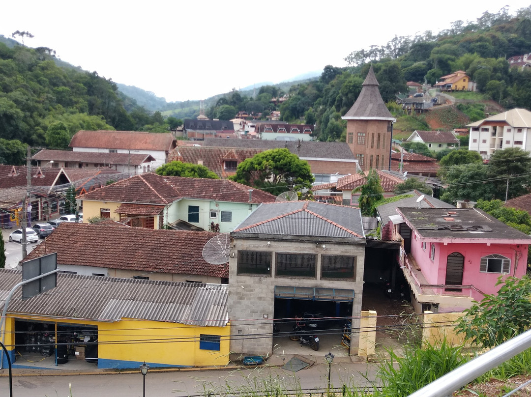Igreja de São Benedito-圣安东尼奥杜皮尼亚尔必去景点