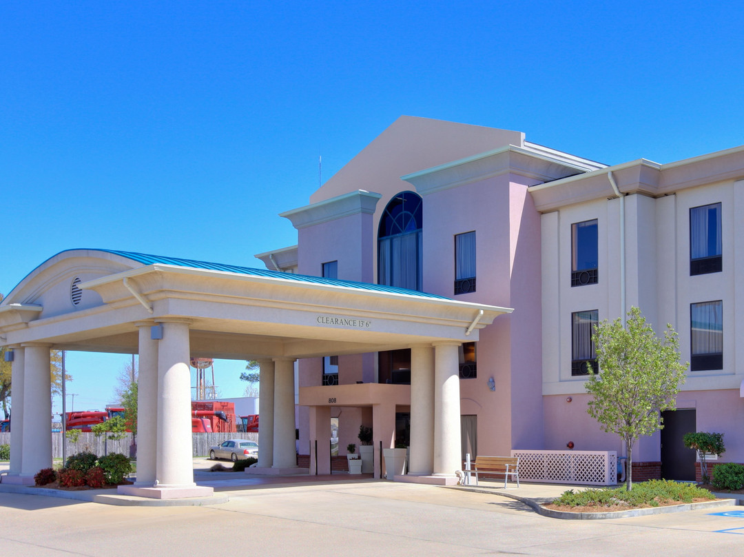 Holiday Inn Express & Suites Cleveland by IHG主图