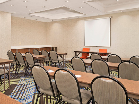 Holiday Inn Express & Suites Conroe I-45 North By IHG主图