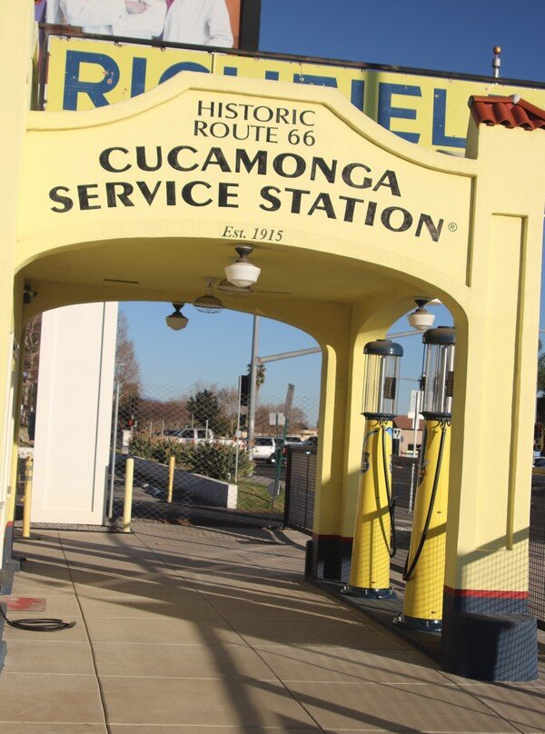 Cucamonga Service Station景点图片