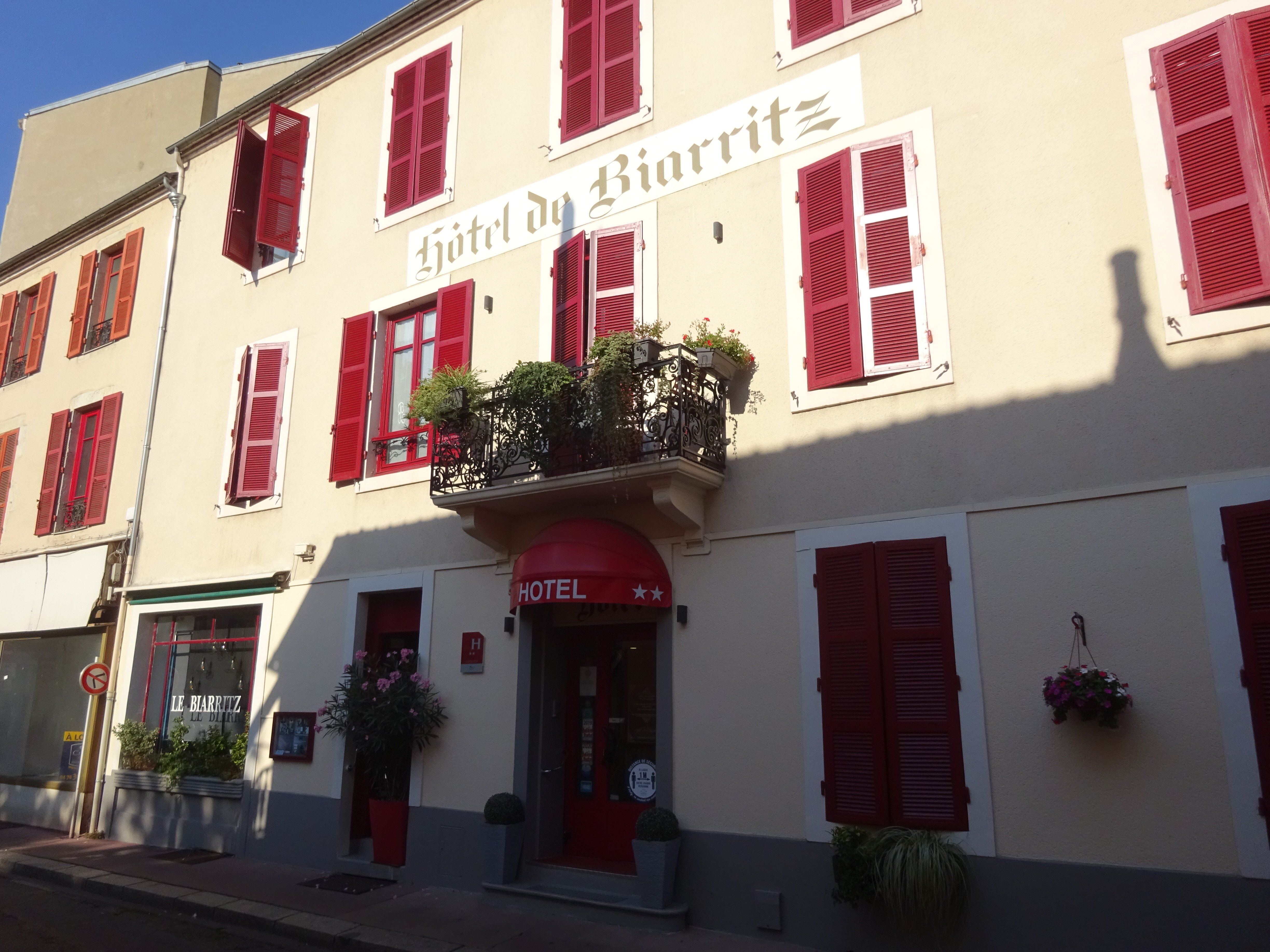 Hotel Le Biarritz - Vichy-浴室