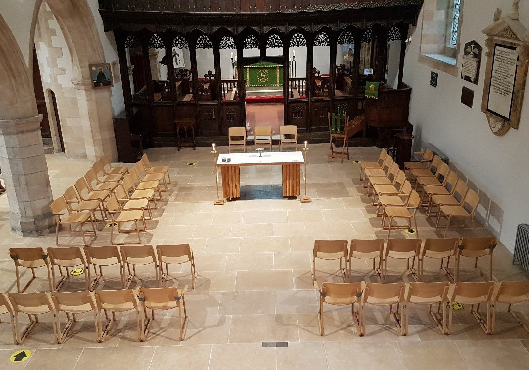 St Grwst Church景点图片
