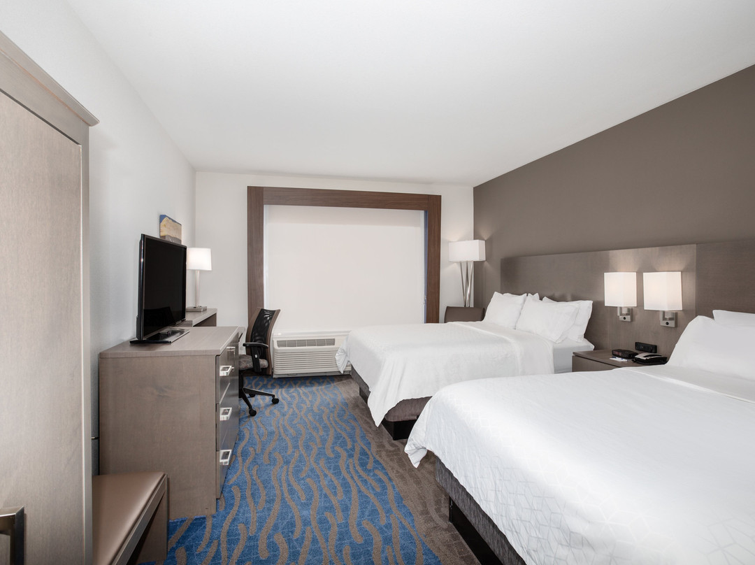 Holiday Inn Express & Suites Great Bend By IHG主图