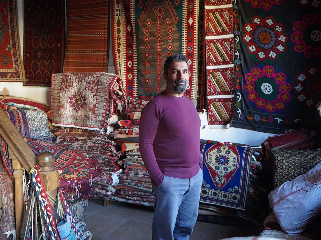 Old Orient Carpet and Kilim Bazaar景点图片