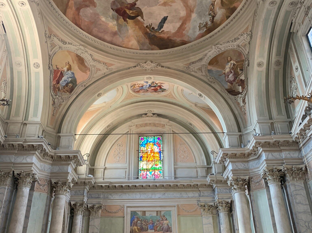 Chiesa S. Lorenzo-Nuvolera必去景点