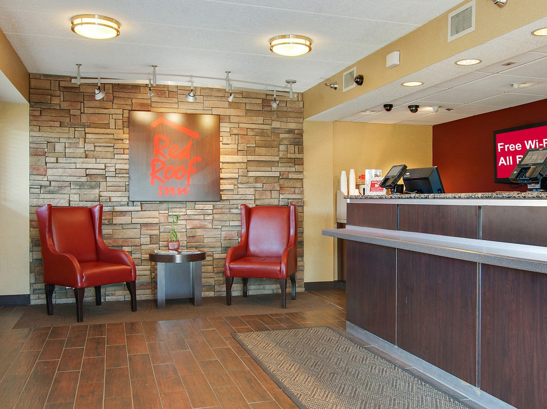 Red Roof Inn Akron主图