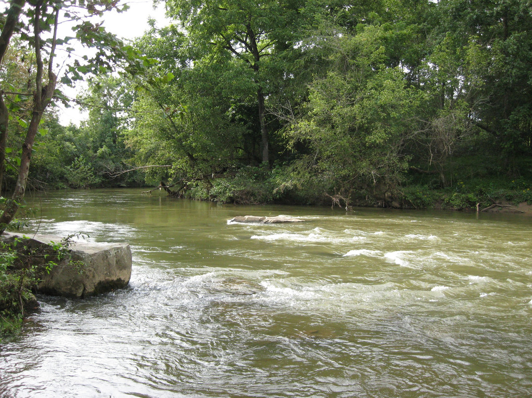 Smith River Outfitters-Bassett必去景点