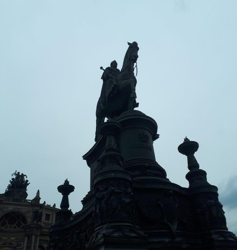 Statue of King John-德累斯顿必去景点