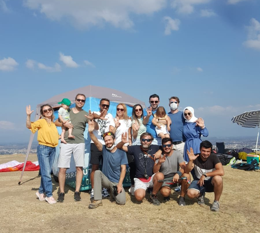 Breeze Paragliding - Kartepe Yamac Parasutu-Kartepe必去景点