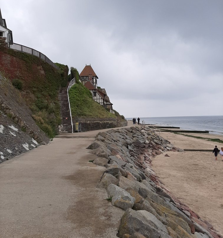 Plage Des Bains景点图片