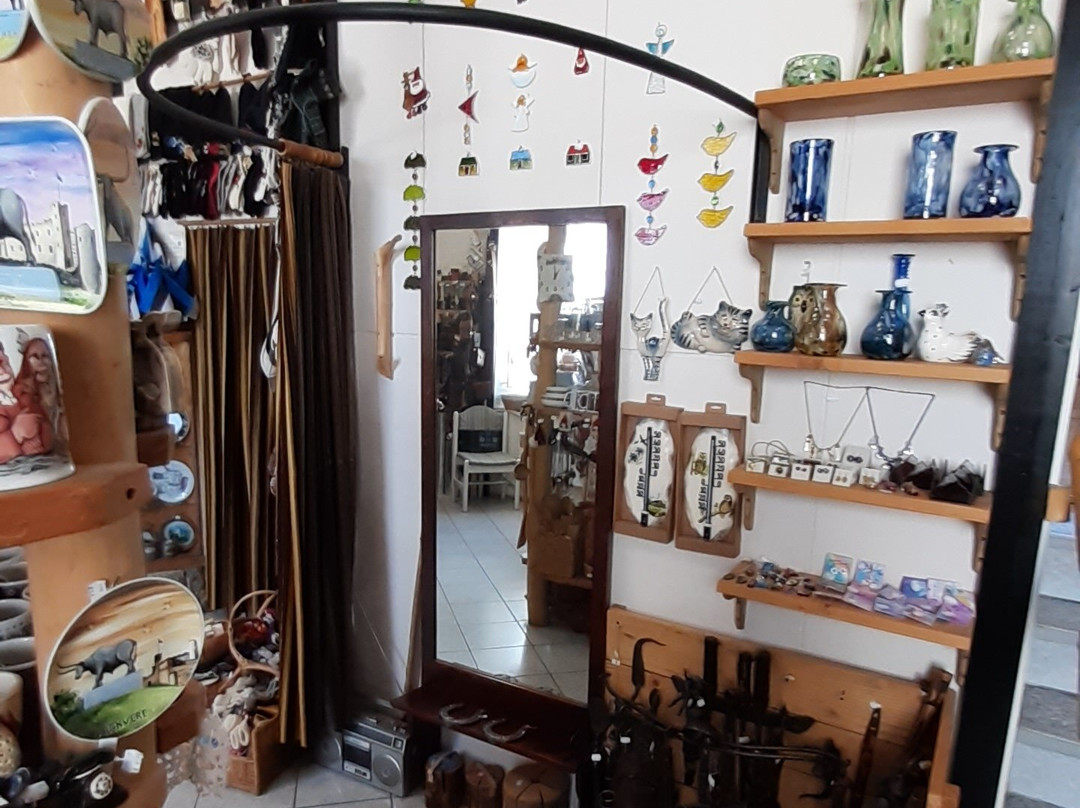 Haljala旅游景点-Viru Handicraft Showroom