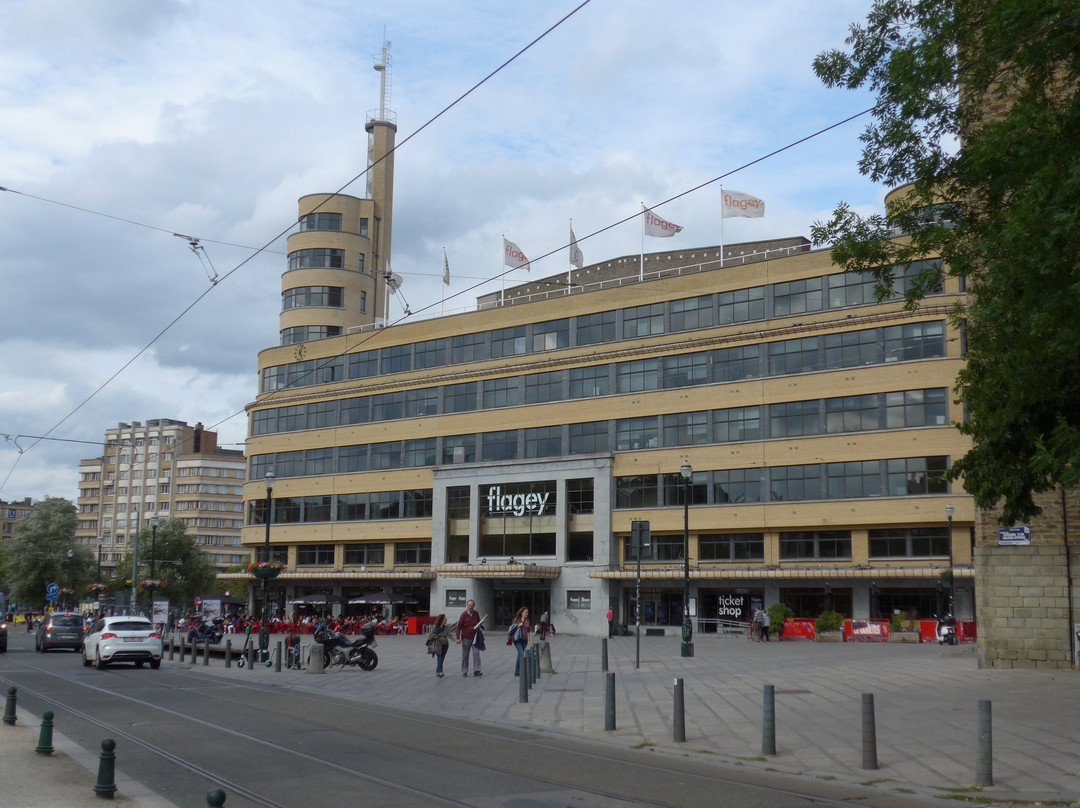 Place Eugene Flagey-伊克塞尔必去景点