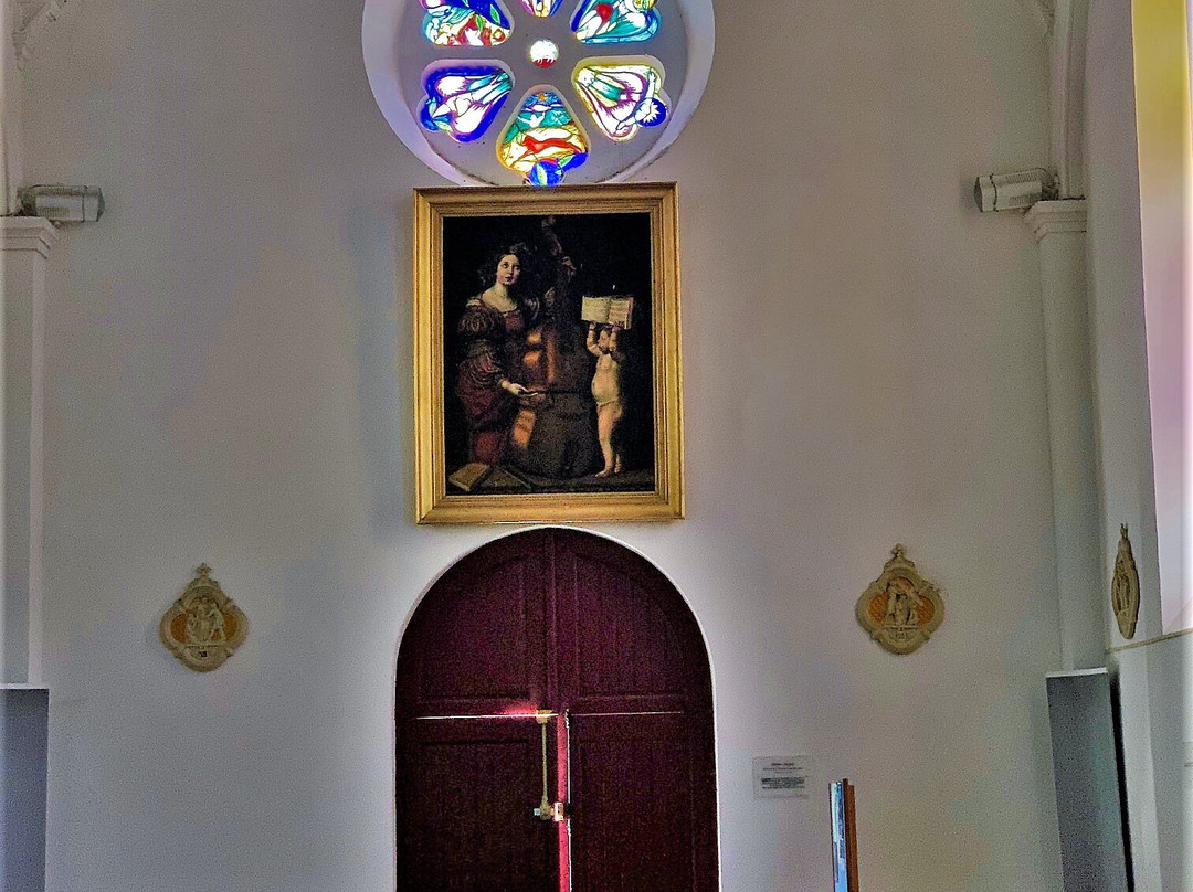 Chapelle des Mineurs-Faymoreau必去景点