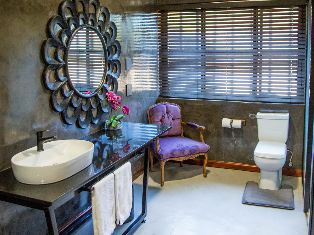 参宁酒店住宿-The Bohemian Guest House