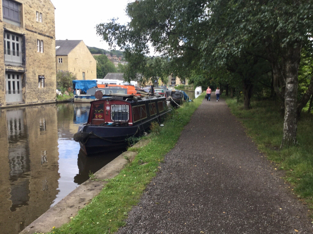 Sowerby Bridge Canalside景点图片