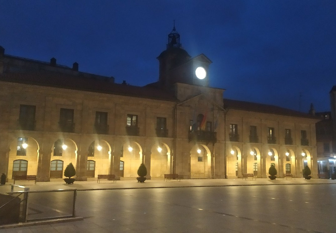 Palacio de Balsera-阿维莱斯必去景点