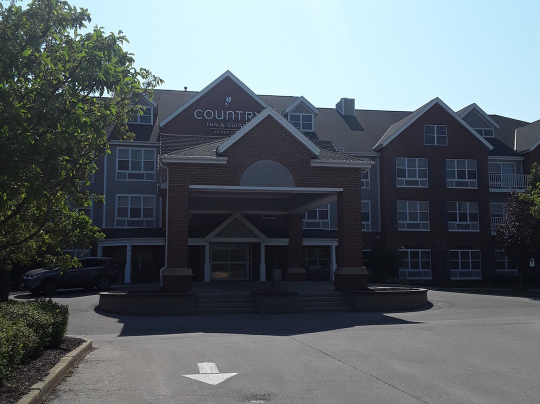 Country Inn & Suites by Radisson, Milwaukee West (Brookfield), WI主图