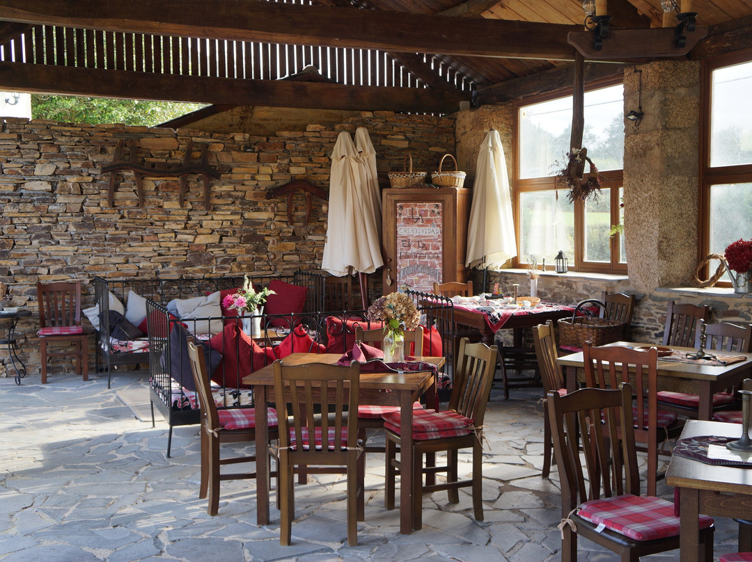 OS Tres Teixos主图