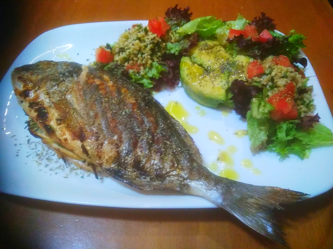 干尼亚餐馆和美食-Colombo Kitchen & Bar