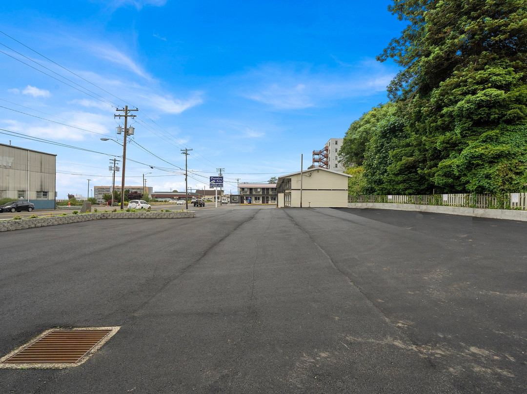 Astoria Rivershore Motel主图