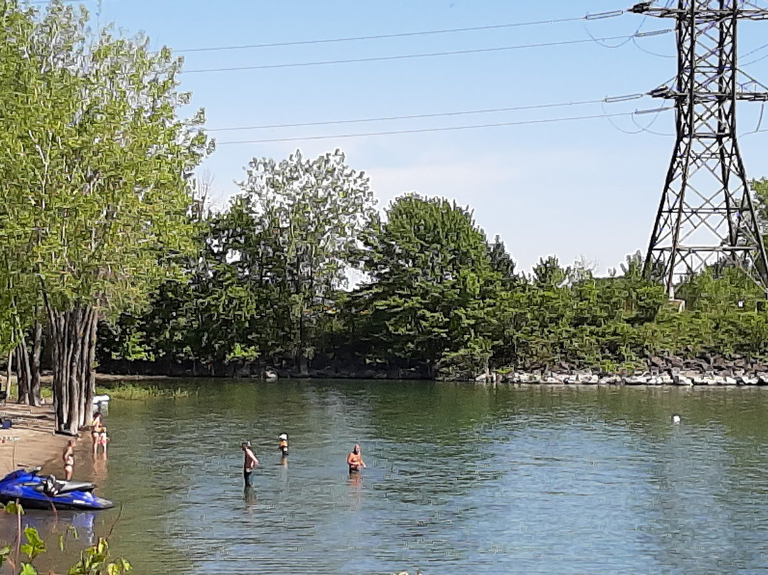 Park Ile Charron-隆格伊必去景点