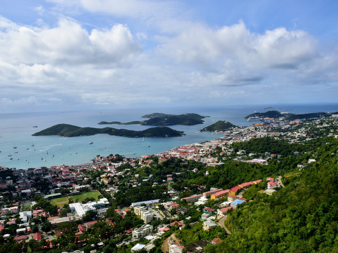 Valdemar A. Hill Drive Scenic Overlook-夏洛特阿马利亚必去景点