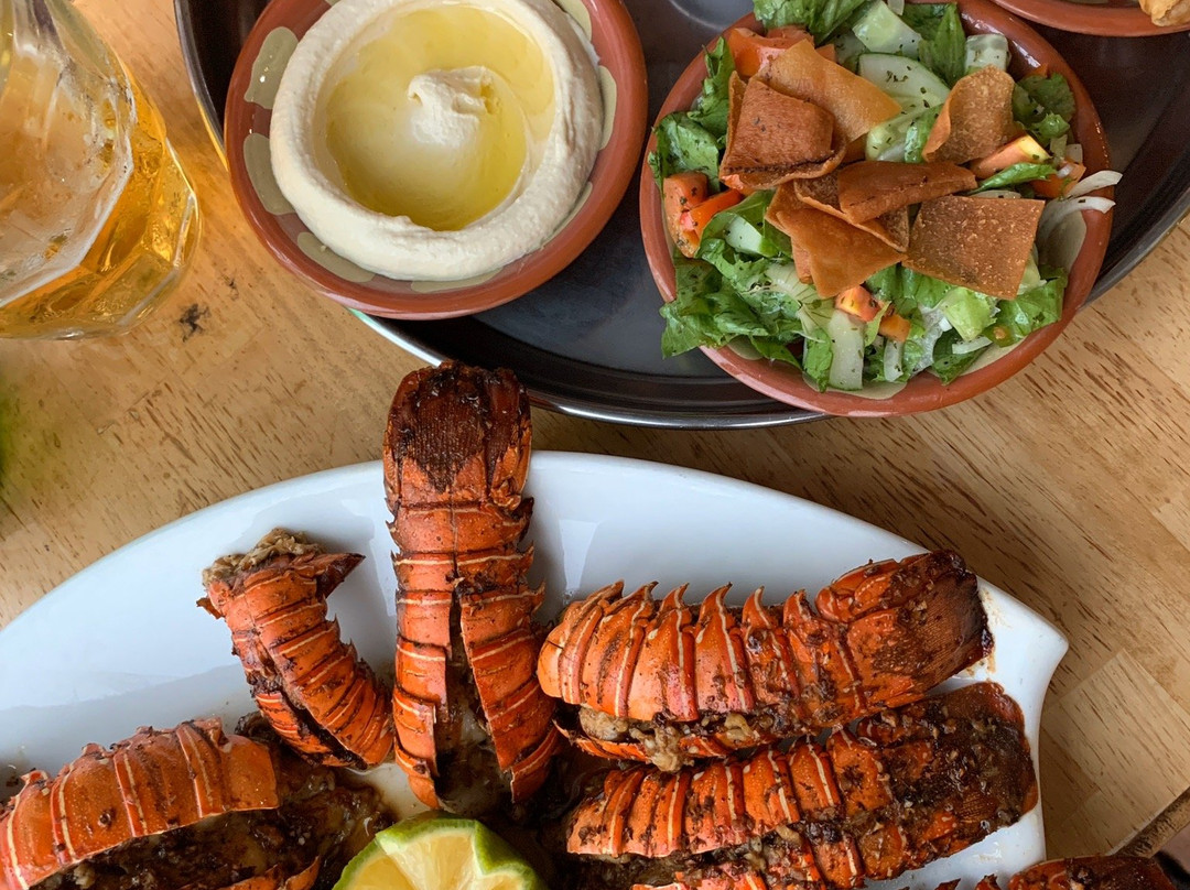 Murex Plaza Hotel & Suites主图