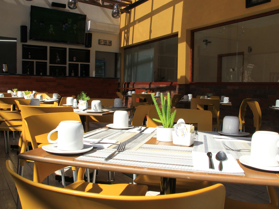 Hotel Santa Rita主图