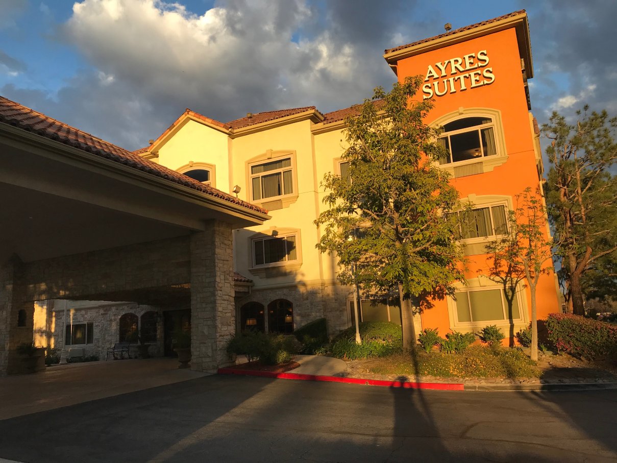 艾尔斯套房酒店-安大略米尔斯购物中心-兰乔库卡蒙加-浴室