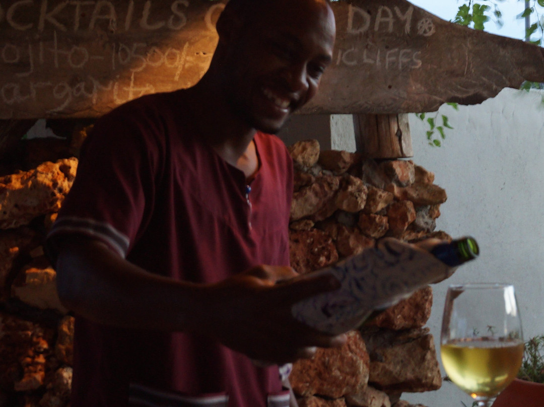 Pangani Cliffs Lodge主图