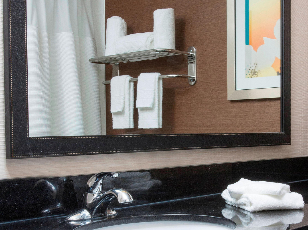 Fairfield by Marriott Inn & Suites Terre Haute主图