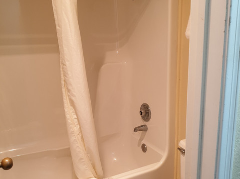 Countryside Inn主图