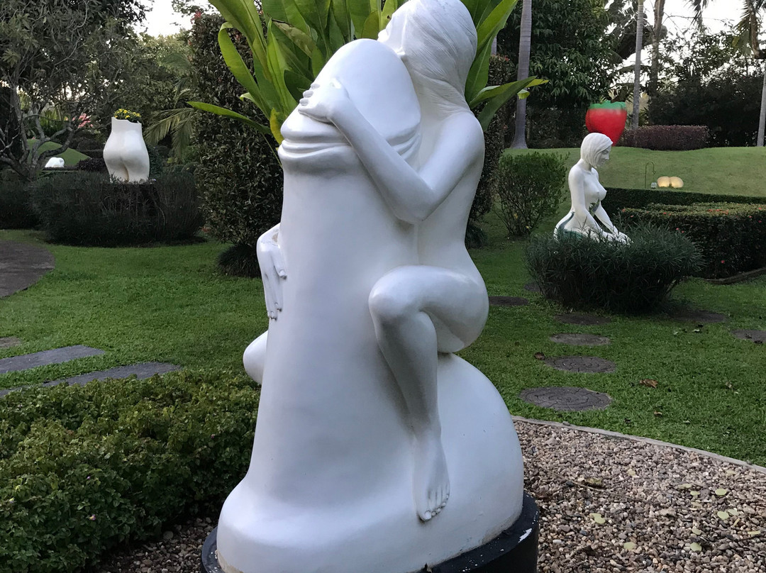 Chiang Mai Erotic Garden-夜林必去景点