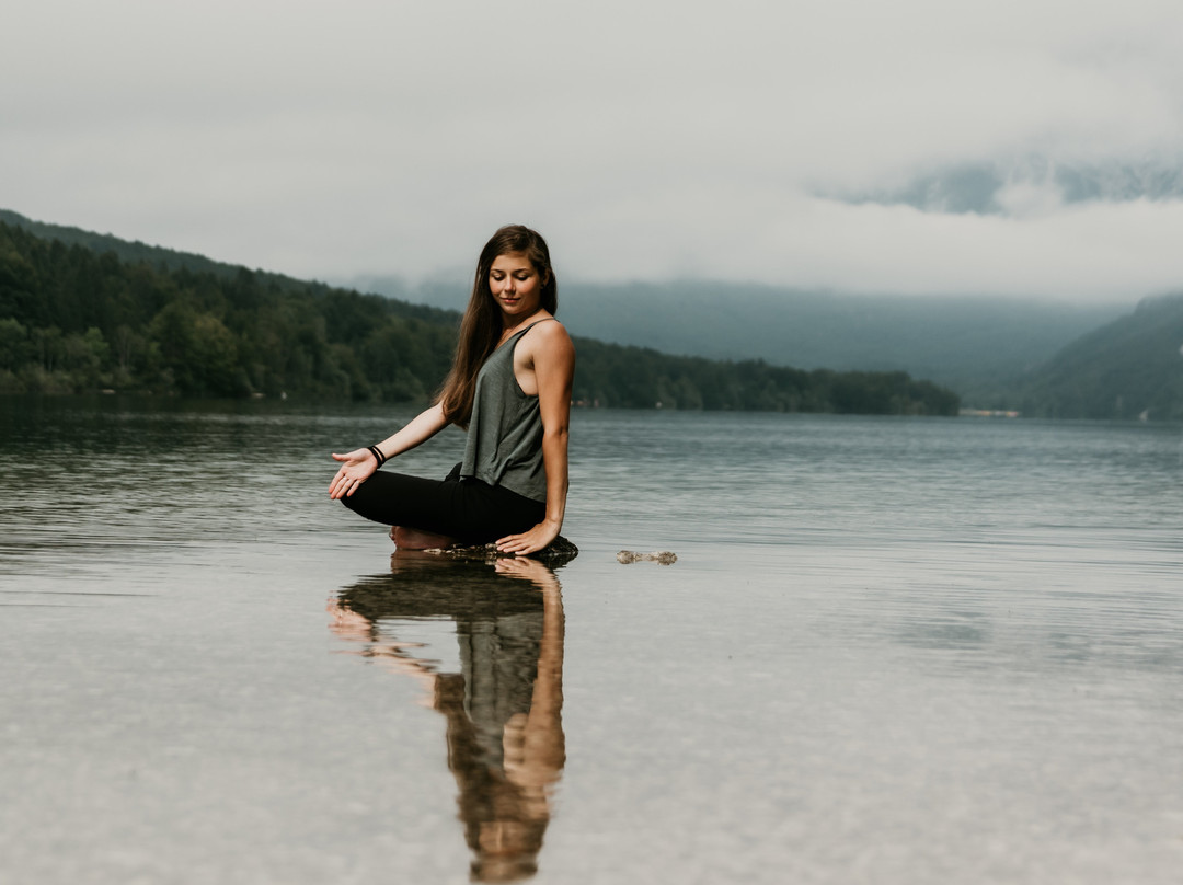 Ribcev Laz旅游景点-Yoga Bohinj