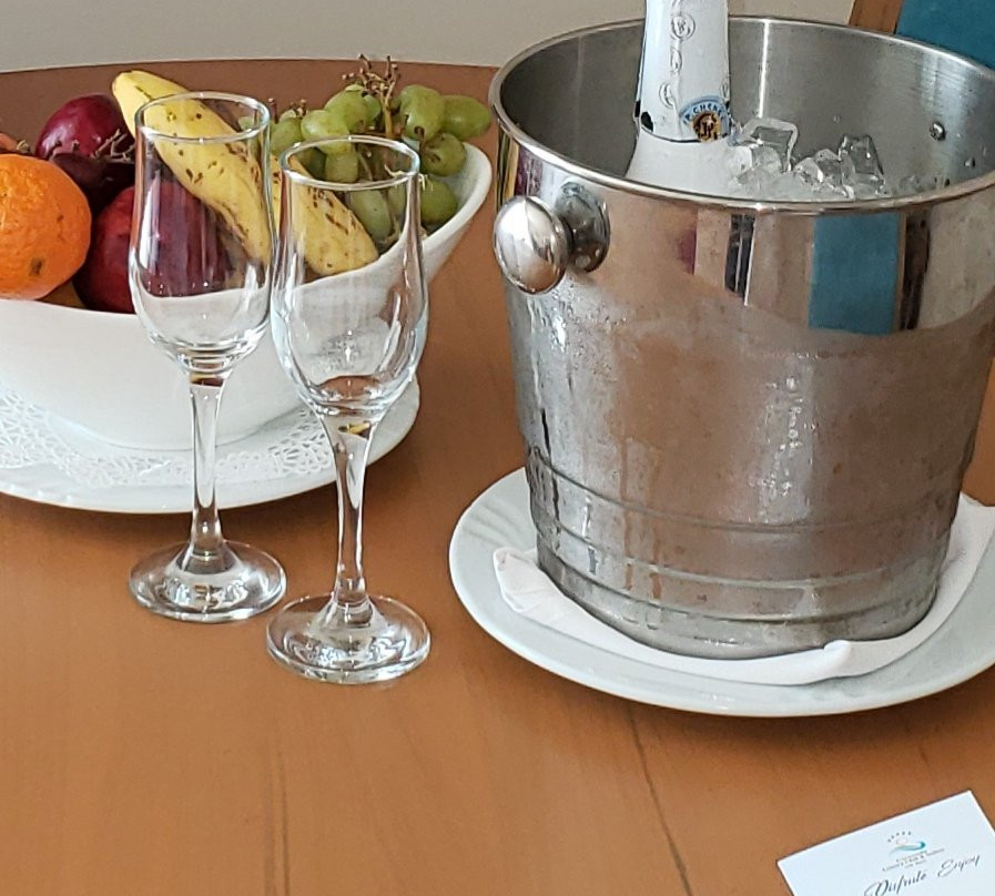 Coronado Luxury Club & Suites主图