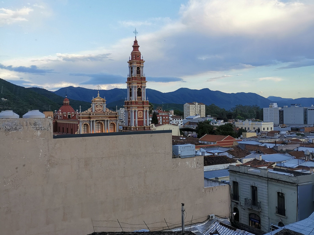 Hotel Victoria Plaza主图