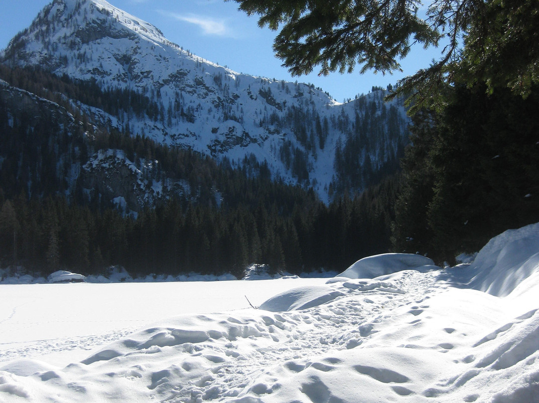 Lago di Valàgola景点图片
